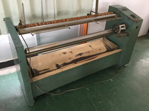 中古　古い　巻き取り機　検長機　１００V　幅170　　奥行52　　高さ111　 （ｃｍ）　巻取機　生地　布地　検反機