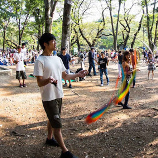 ジャグリング教えます（コンタクトジャグリング、ポイ、武幻）の画像