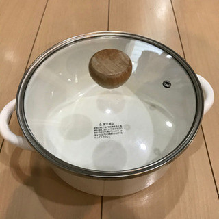 白色、ホーロー鍋