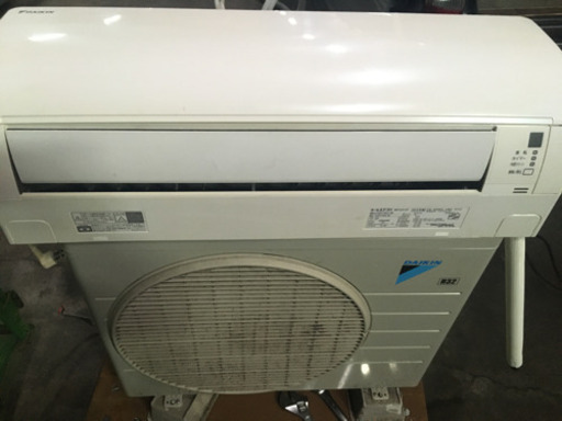＜特価＞  ダイキン　６畳用　エアコン