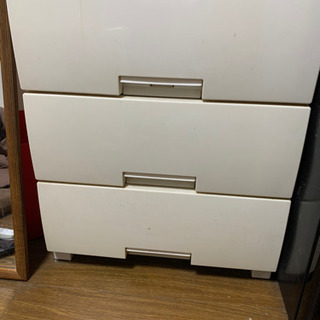 【0円】【お渡し相手決定】タンスお譲りします