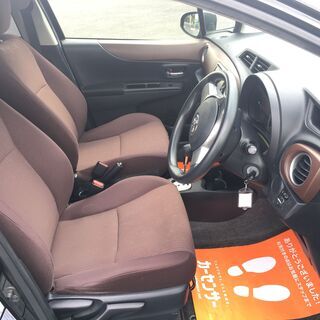 トヨタ ヴィッツ1.3 ジュエラ　バック カメラ HDDナビ フルセグTV 禁煙車 （ブラック）の画像