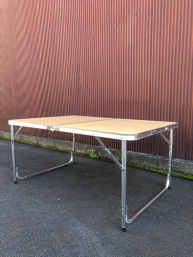 折りたたみ　アウトドア　テーブル　取引中