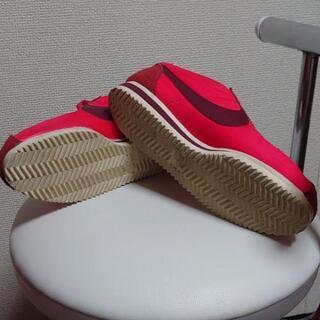 NIKEスニーカー24センチの画像