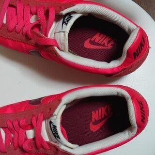 NIKEスニーカー24センチの画像
