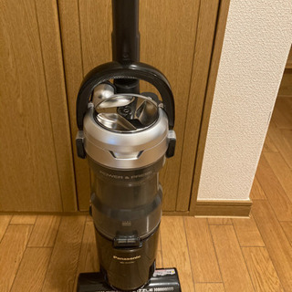 【お話中】サイクロン式スティッククリーナー 掃除機 あげますの画像