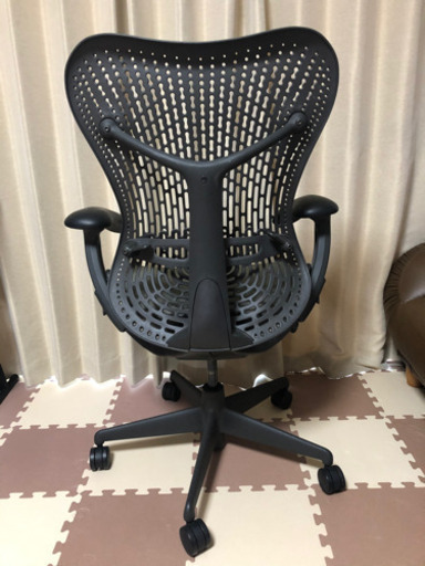 ハーマンミラー  ミラチェア
