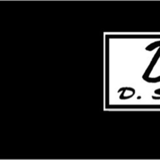 【新品未使用】D.StyleワンポイントブラックTシャツの画像