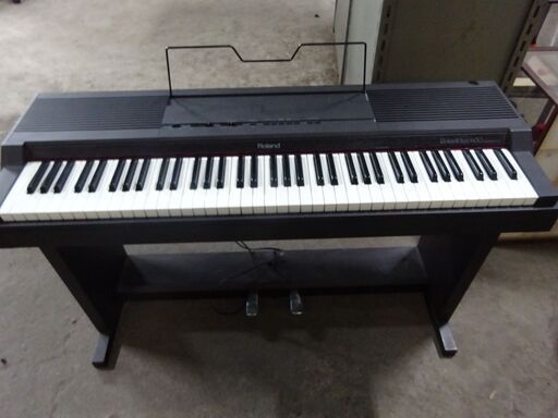 ローランド 電子ピアノ HP-600 脚付き 訳あり