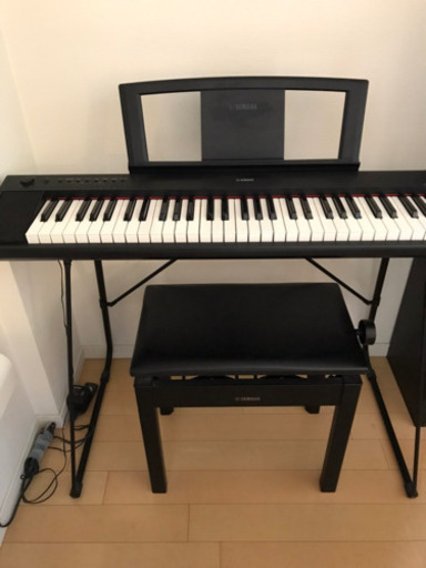 YAMAHA電子キーボード、椅子