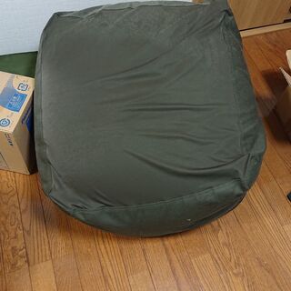 体にフィットするソファあげます