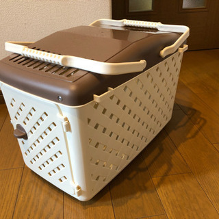 【引取先決定しました】ペット　キャリーケース　の画像