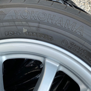 TOYOTA純正アルミホイール、タイヤ
