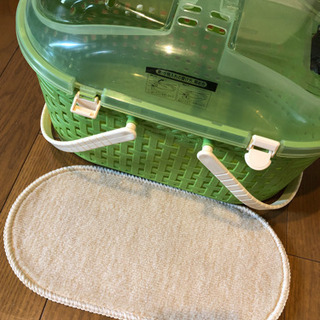 【引取先決定しました】ペット　小動物　キャリーケース　の画像