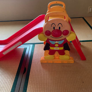 アンパンマン　すべり台