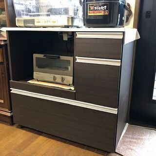 新品同様のキッチン用ワゴンです。