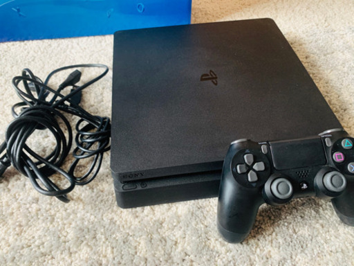 ※PS4 本体　500GB   ソフト5本付き