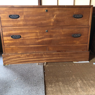 [引取先決定]レトロなタンス