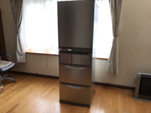 安い！大きい自動製氷機能付き冷蔵庫