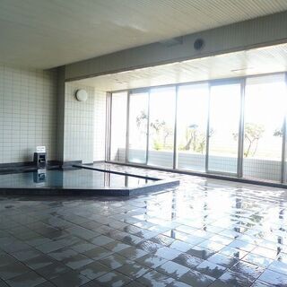 【西牟婁郡すさみ町周参見】　分譲オーシャンリゾートマンション　温泉・プール・テニスコートがあります − 和歌山県