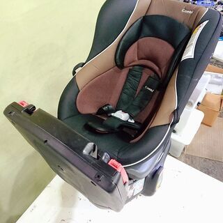 コンビ ゼウスターン ユーロ チャイルドシートの画像