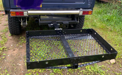 ヒッチキャリア　価格から2000円引きます。