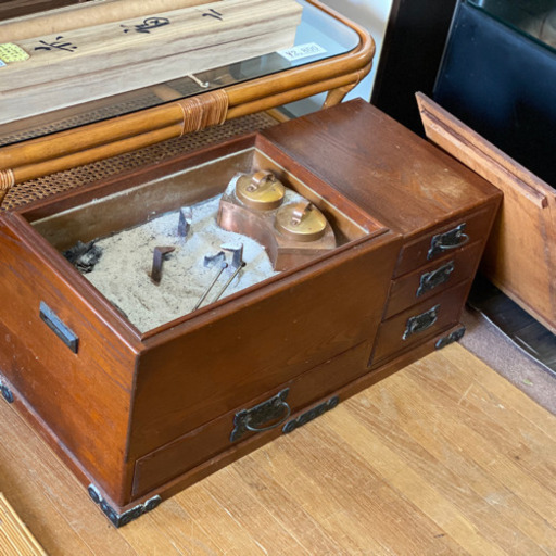 骨董品　テーブルとして使えるミニ囲炉裏