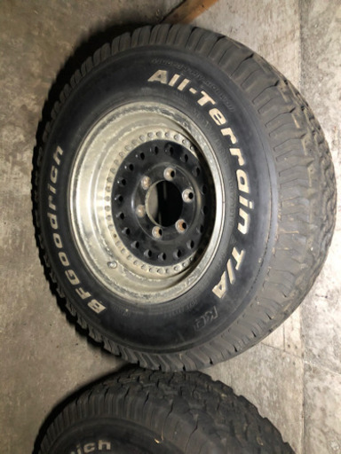 BFグットリッチ　235/75/15 MT