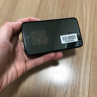 （取引中）AUポケットwifi本体