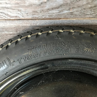 緊急用タイヤの画像