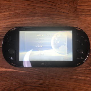 PSVITA PCH-2000 メモリーカード32G ソフト5本付き