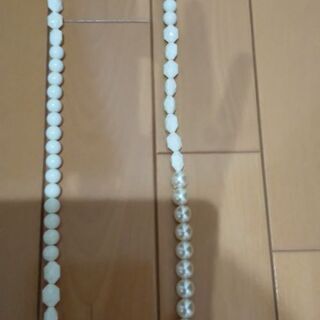 ICBの長いネックレス