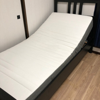 【取引先確定・キャンセル待ちのみ】IKEAのベッドとマットレスの画像