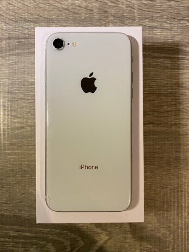 iPhone 8 Silver 256 GB SIMフリー②