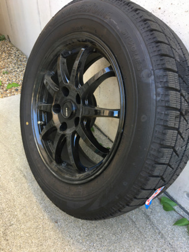 スタッドレスタイヤ ホイールセット　205/60R16 ホイール付