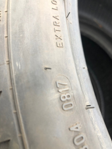 225/40R18夏タイヤ良品2本セット❣️ インプレッサG4  ベンツAクラス　レクサスIS等に