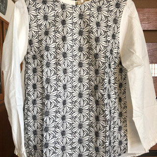 grauworks トップス カットソーの画像