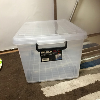 収納ケース　コマつき