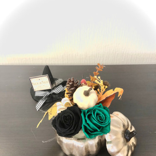 ラスト1席！大人のハロウィン🎃プリザーブドフラワーアレンジレッスンの画像