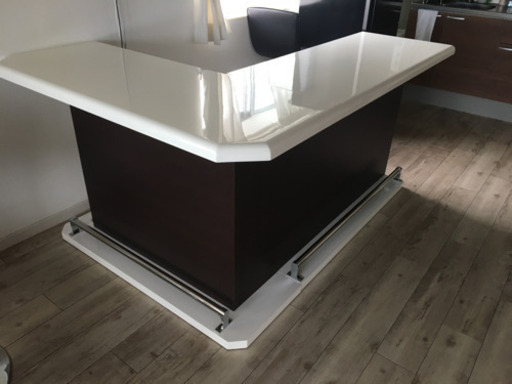 バーカウンター2台セット若しくは1台のみもOK