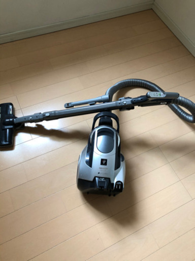 SHARP プラズマクラスター搭載サイクロン掃除機 EC-PX200
