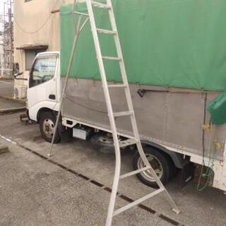 【売約済み】アルミ製3本足脚立　高さ約275cm