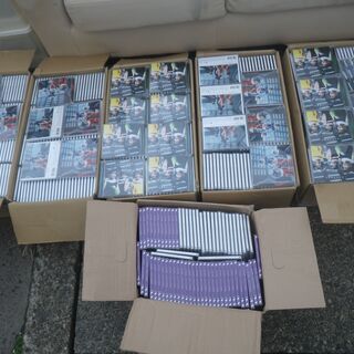 ■無料で差し上げます。■大量のCD ダンボール6箱分　乃木坂46...