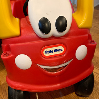 little tikes 子供　室内　車の画像
