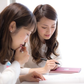 【ZOOM 30分1300円】外国籍講師から学ぶ語学レッスン（英語、中国語、スペイン語、タガログ語、タイ語ECT)の画像