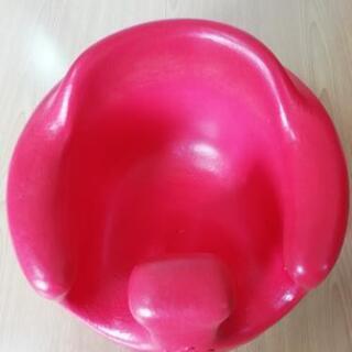 bumbo バンボ　ベビーソファー　の画像