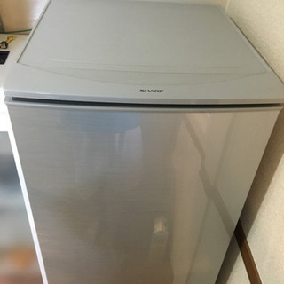 【値下げ】2017年製SHARP冷蔵庫 容積167L 機種名:SJ-D17C-Sの画像
