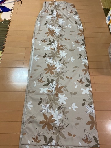 葉っぱ遮光1級カーテン(2枚セット、レース付き)