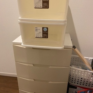 衣装ケース　取りに来てくださる方！