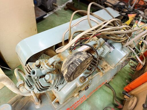 日立 ベビコン 2.2P-9.5V6 コンプレッサー 2.2kw 三相 200V 3馬力